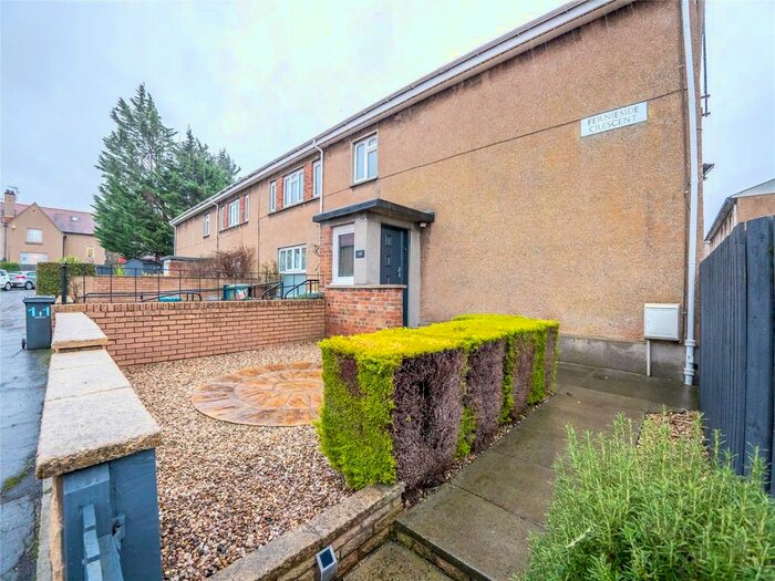 3 Bedroom Detached House To Rent In Fernieside Crescent, Edinburgh, EH17