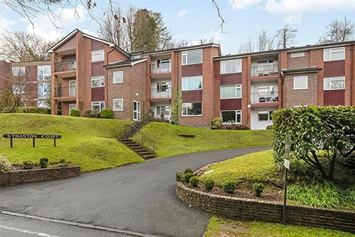 1 Bedroom Flat For Sale In Kynaston Court, Underwood Road, Caterham, CR3