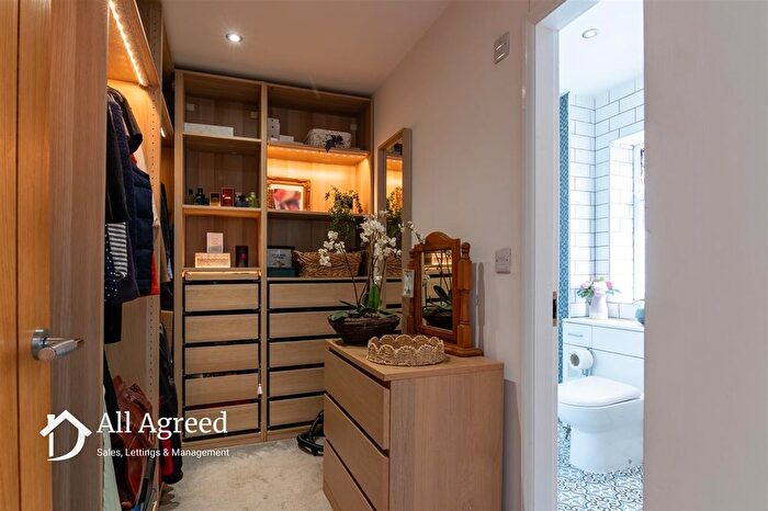 4 Bedroom Detached House For Sale In Birchwood Lane, Somercotes, DE55