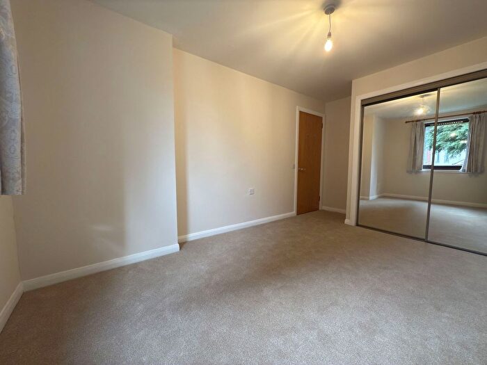 1 Bedroom Flat For Sale In Argyle Court, Crown, Inverness, IV2