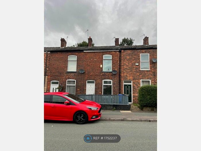 2 Bedroom Terraced House To Rent In Bennett Street, Hyde, SK14