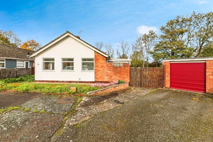 3 Bedroom Detached Bungalow For Sale In Elms Close, Earsham, Bungay, NR35