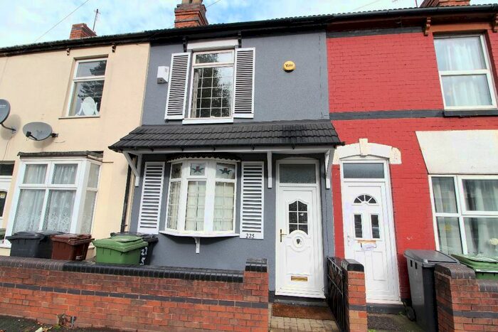 3 Bedroom Terraced House To Rent In Cannock Road, Wolverhampton, WV10