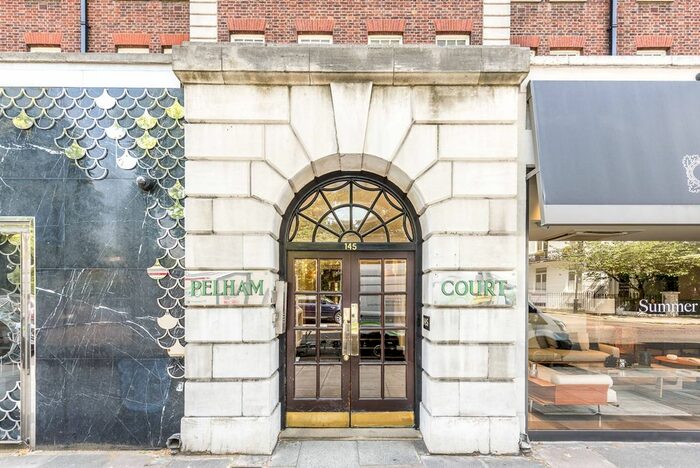 2 Bedroom Flat To Rent In Fulham Road, Chelsea, London, SW3