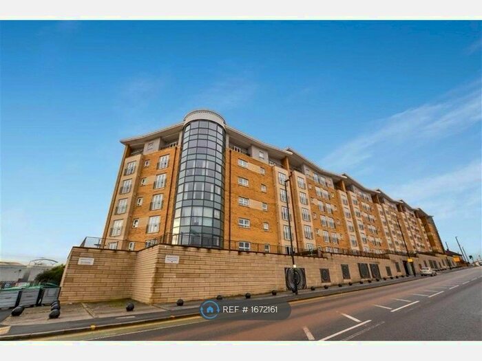 2 Bedroom Flat To Rent In Fusion, Salford, M5