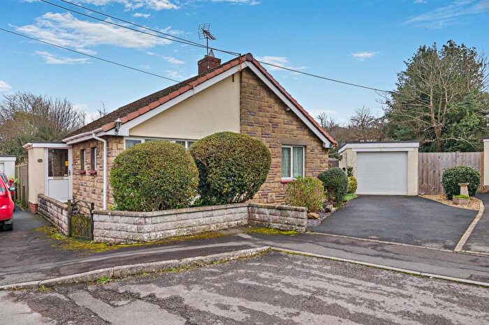 3 Bedroom Detached Bungalow For Sale In Stowey Park, Yatton, Bristol, BS49