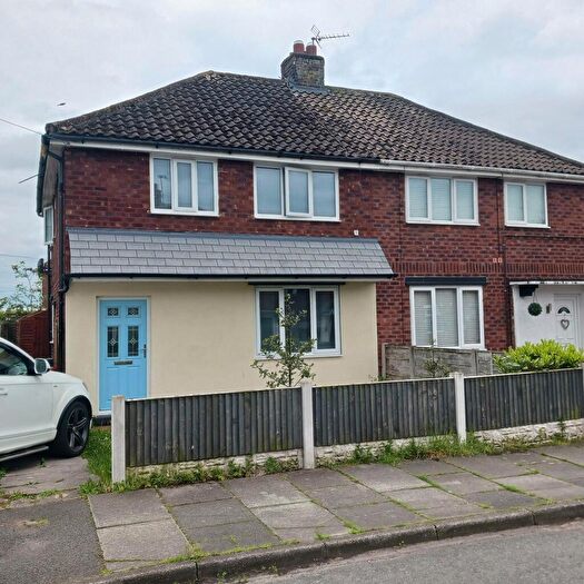 2 Bedroom Semi Detached House To Rent In Weaver Road, Moulton, CW9