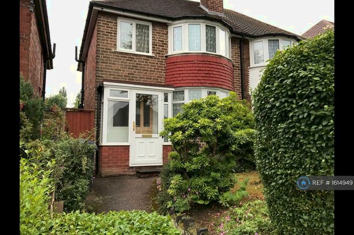 3 Bedroom Semi-Detached House To Rent In Foden Road, Birmingham, B42