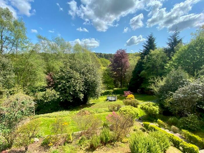 6 Bedroom Semi-Detached House For Sale In Polecat Hill, Haslemere/Hindhead, GU26