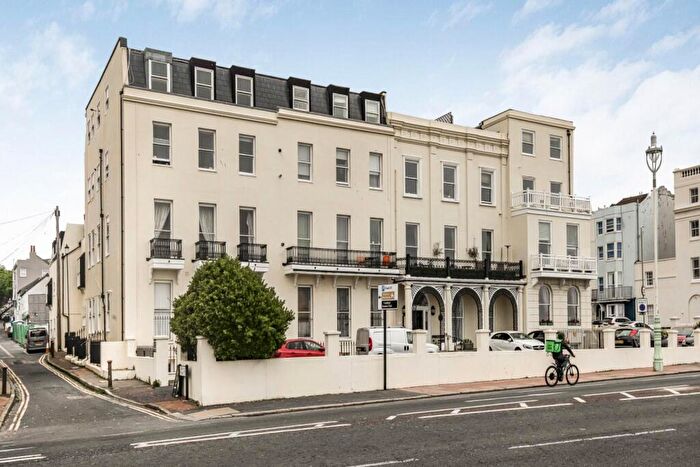 1 Bedroom Flat For Sale In Marine Parade, Brighton, BN2