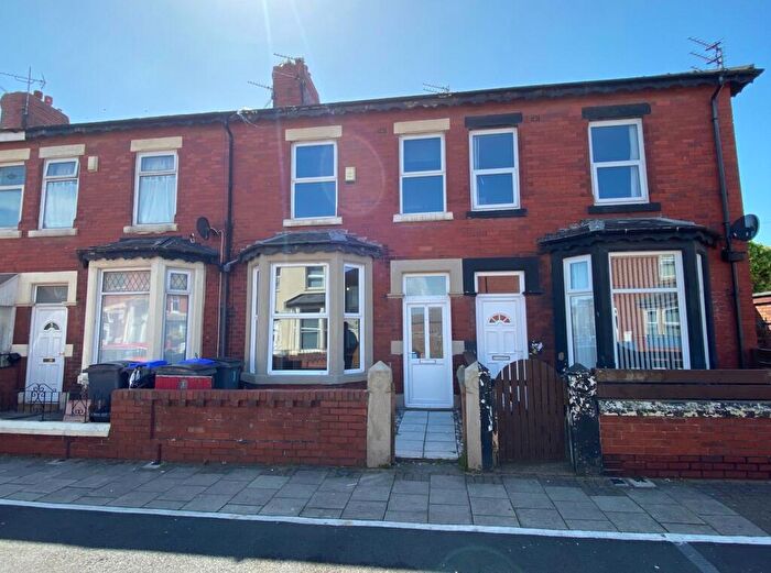 2 Bedroom House To Rent In Fenton Road, Blackpool, FY1