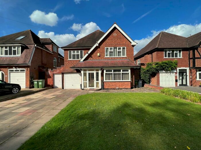 4 Bedroom Detached House To Rent In Streetsbrook Road, Solihull, B91