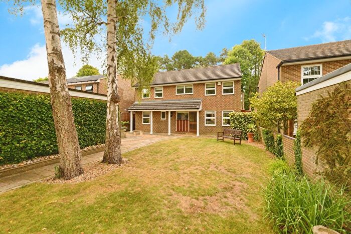 4 Bedroom Detached House For Sale In Driftwood Drive, Kenley, CR8