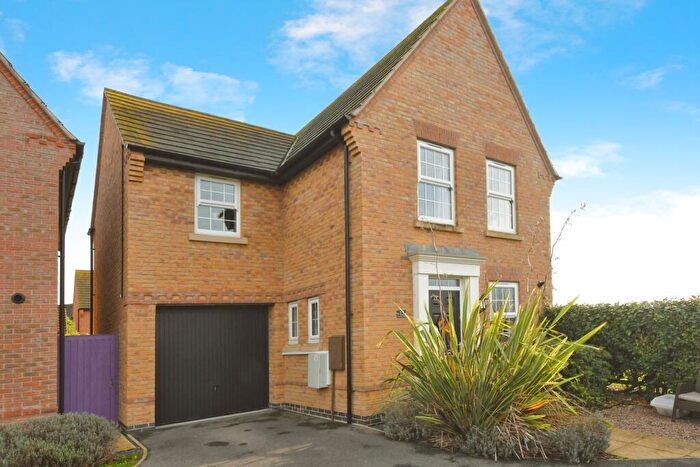 3 Bedroom Detached House For Sale In Selemba Way, Greylees, Sleaford, Lincolnshire, NG34