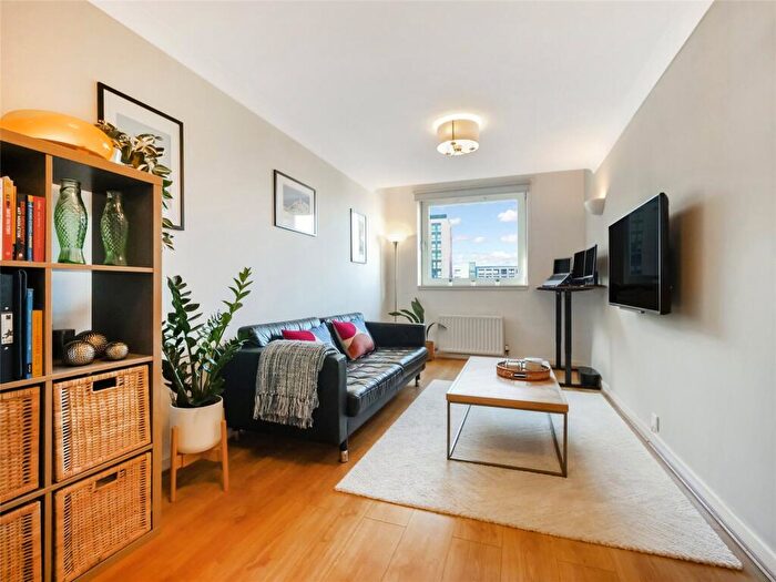 1 Bedroom Flat For Sale In Bell Street, Glasgow, Lanarkshire, G1