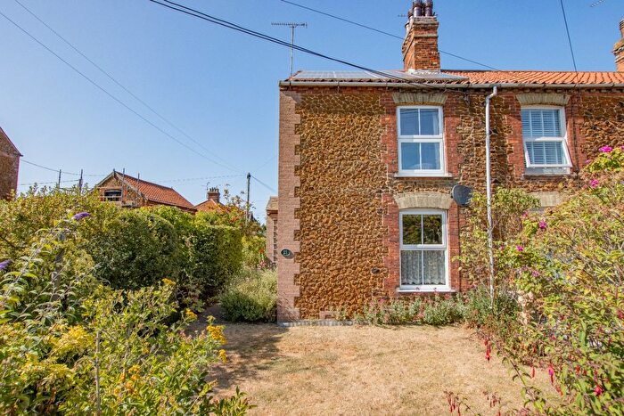 2 Bedroom Semi-Detached House For Sale In Station Road, Snettisham, King's Lynn, Norfolk, PE31