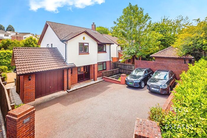 4 Bedroom Detached House For Sale In Newton Road, Torquay, TQ2