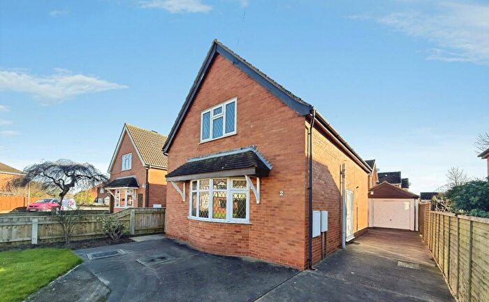 2 Bedroom Detached House For Sale In Muirfield, Waltham, Grimsby, Lincolnshire, DN37