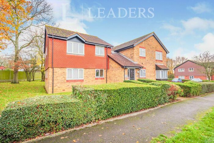 1 Bedroom Flat To Rent In Canterbury Court, Southwater, Horsham, RH13