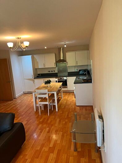 2 Bedroom Apartment To Rent In Tay Court, Meath Crescent, Bethnal Green, E2