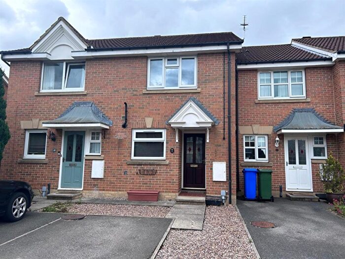 2 Bedroom Property To Rent In Browning Road, Pocklington, York, YO42