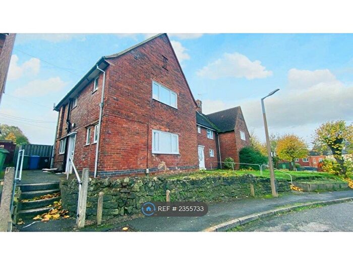 3 Bedroom Semi-Detached House To Rent In Lime Avenue, Staveley, Chesterfield, S43