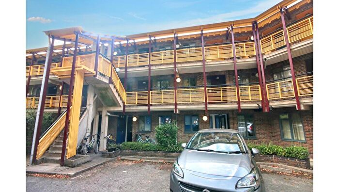 1 Bedroom Flat For Sale In Queensway, Cambridge, Cambridgeshire, CB2