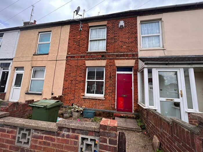 3 Bedroom House To Rent In Victoria Road, Bletchley, MK2