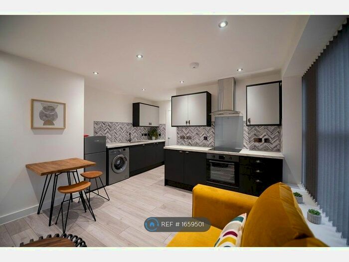 1 Bedroom Flat To Rent In Union Street, Oldham, OL1