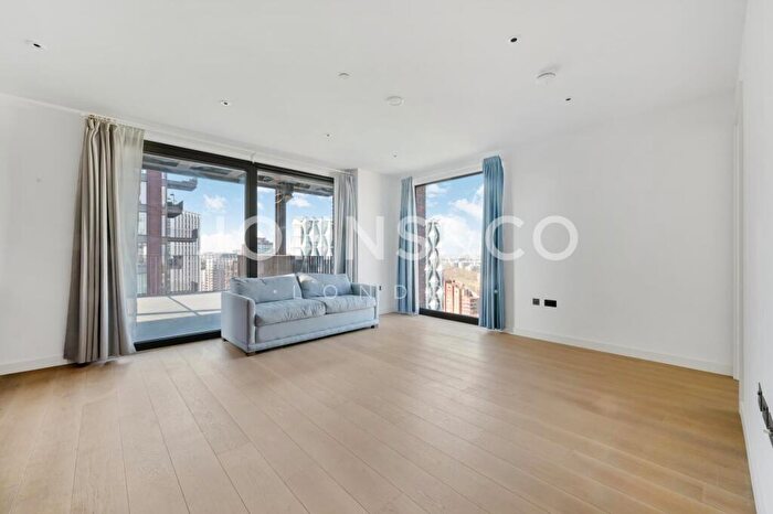 3 Bedroom Apartment For Sale In The Modern, Embassy Gardens, Nine Elms, SW11