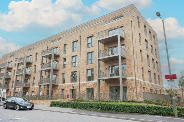 2 Bedroom Apartment To Rent In Inglis Way, Hampstead, NW7