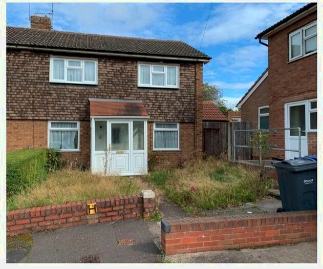 3 Bedroom Semi-Detached House To Rent In Angus Close, West Bromwich B71