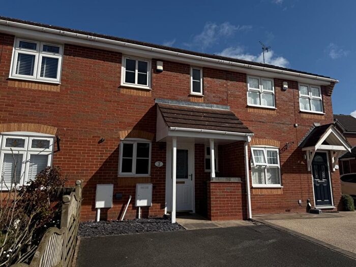 2 Bedroom Town House To Rent In Lavender Close, Shirebrook, NG20
