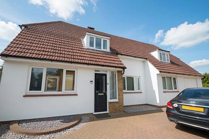 4 Bedroom Maisonette To Rent In Stanwell Road, Horton, SL3