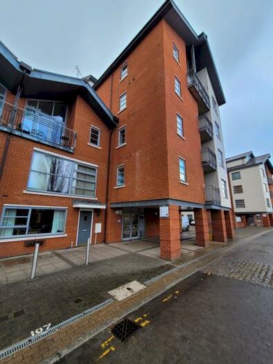 1 Bedroom Flat To Rent In Rotary Way, Colchester, CO3