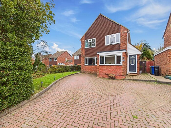 4 Bedroom Detached House For Sale In Brackley Lane, Abthorpe, NN12