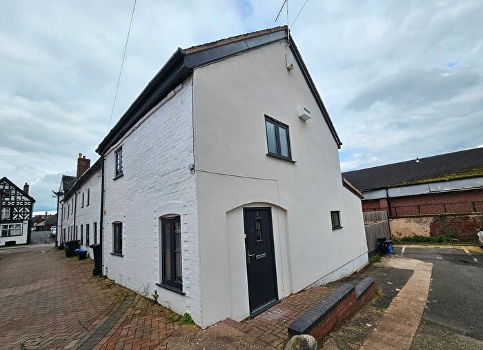 3 Bedroom Property To Rent In Cross Street, Market Drayton, TF9