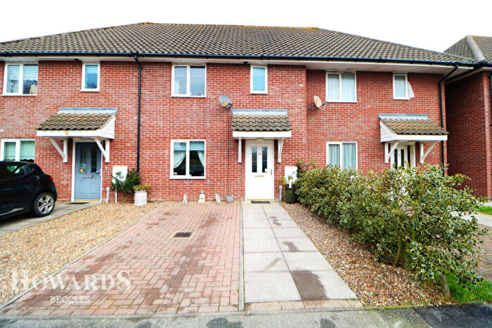 3 Bedroom Terraced House For Sale In George Brown Way, Beccles, NR34