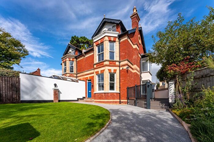 6 Bedroom Semi-Detached House For Sale In Little Knowle, Budleigh Salterton, EX9