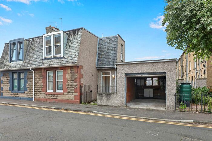 2 Bedroom Cottage For Sale In Links Street, Musselburgh, EH21