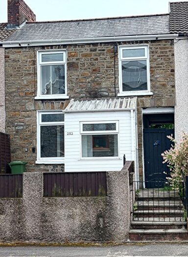 2 Bedroom Terraced House To Rent In Cardiff Road, Aberdare, CF44