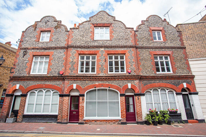 3 Bedroom Terraced House For Sale In King Street, Margate, CT9