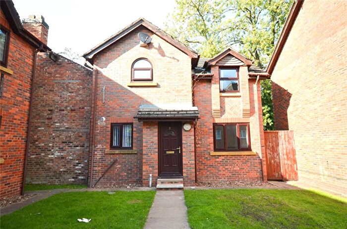 3 Bedroom Semi Detached House To Rent In Ladybarn Mews, Fallowfield, Manchester, M14