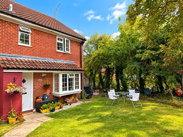2 Bedroom End Of Terrace House For Sale In Bedfordshire Way, Wokingham, Berkshire, RG41
