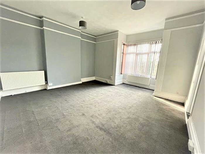 1 Bedroom Flat To Rent In Goddington Road, London, ME2