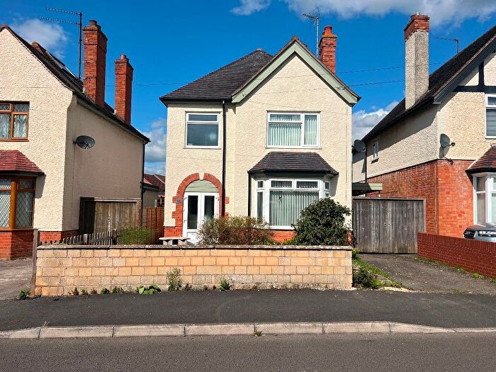 3 Bedroom Detached House For Sale In Albert Road, Evesham, WR11