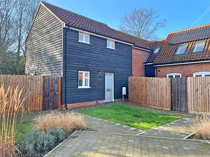 1 Bedroom End Of Terrace House For Sale In Spread Eagle Mews, Witham, CM8