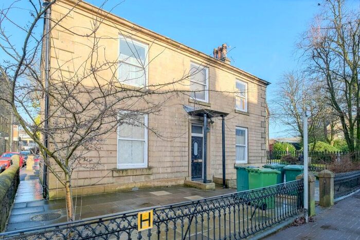 1 Bedroom Apartment To Rent In Bacup Road, Rossendale, Lancashire, BB4