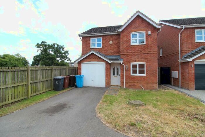3 Bedroom Detached House To Rent In Thistlewood Court, Hull, East Riding Of Yorkshire, HU7