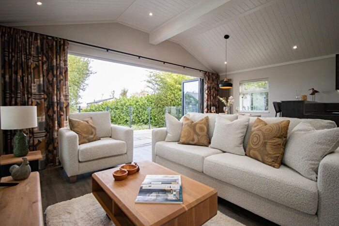 2 Bedroom Lodge For Sale In Lissett Alaska Bed, Marsh View Lodges, Aldeburgh, Suffolk, IP15